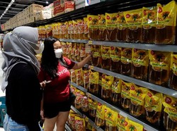 Cuaca Buruk Bayangi Kenaikan Harga Minyak Goreng