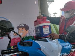 Kehabisan BBM di Jalur Mudik Garut, Manfaatkan Layanan Ini