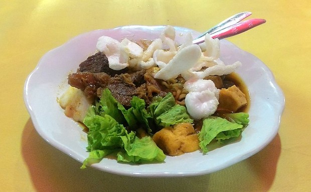 Menu lebaran pendamping ketupat/Freepik/Gunawan K Menu lebaran pendamping ketupat/Freepik/Gunawan K