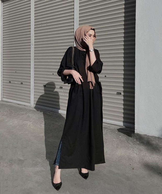 Model gamis untuk hijabers