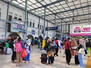 H-6 Lebaran, 28 Ribu Pemudik Berangkat dari Stasiun Senen-Gambir