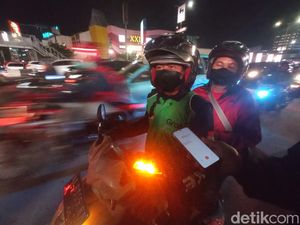 Pemudik Motor Pilih Pulang Malam Hari: Kalau Siang Nggak Kuat Panas
