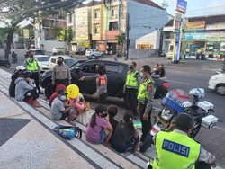 2 Gepeng Bawa Motor Baru dan Uang Jutaan di Denpasar Diamankan Polisi