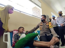 Keluarga Harap Tangan Bocah di Kediri yang Terkena Petasan Tak Diamputasi