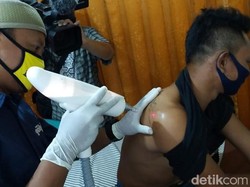 Hapus Tato Gratis di Surabaya, Cukup Hafal 40 Ayat Surah Ar-Rahmaan
