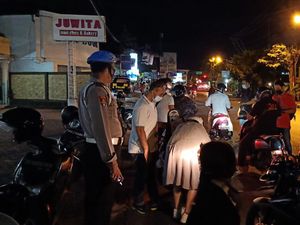 Polisi Gelar Razia Kendaraan Malam Hari di Denpasar, Ada Apa?