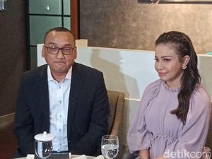 Rossa Tidak Jadi Serahkan Honor Rp 172 Juta DNA Pro ke Bareskrim Rossa Tidak Jadi Serahkan Honor Rp 172 Juta DNA Pro ke Bareskrim