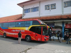 Lonjakan Pemudik di Terminal Jati Kudus Mulai Terasa