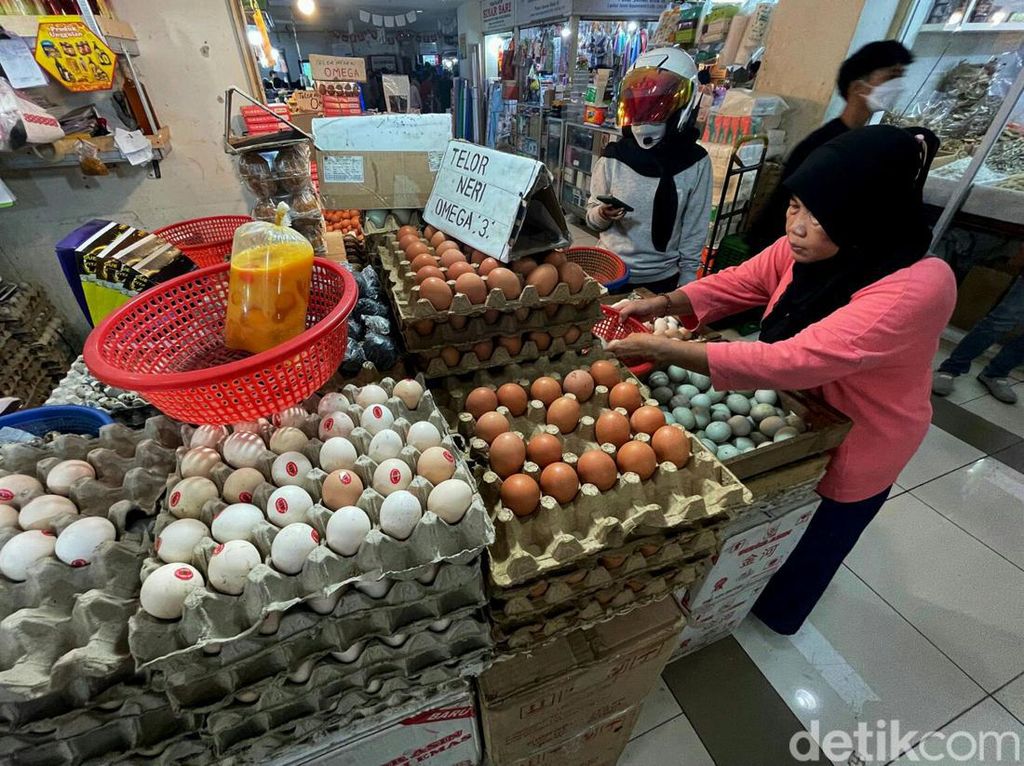Pedagang: Harga Telur Anteng di Posisi Tinggi