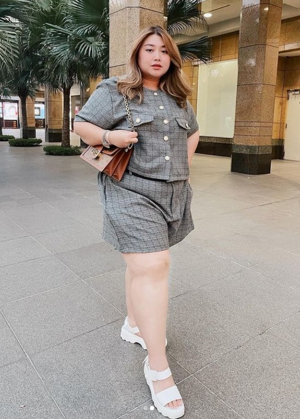 Tampil Stylish ala Clarissa Putri One Set