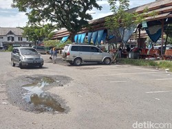 Terminal di Palopo Sepi, Sopir-Penumpang Andalkan Komunikasi via Telepon