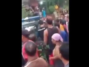 Viral Video Warga Usir Perempuan di Banyuputih Batang, Begini Faktanya Viral Video Warga Usir Perempuan di Banyuputih Batang, Begini Faktanya