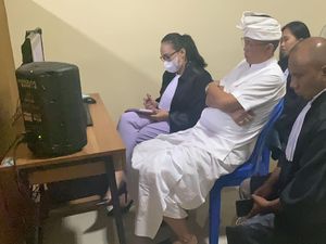 Terbukti Korupsi, Eks Sekda Buleleng Divonis 8 Tahun-Denda Rp 1 M Terbukti Korupsi, Eks Sekda Buleleng Divonis 8 Tahun-Denda Rp 1 M