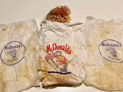 Wow! Pria Ini Temukan Kentang Goreng McDonalds 60 Tahun di Dinding Kamar Mandi