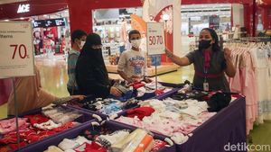 Berburu Diskon Lebaran di Pusat Perbelanjaan