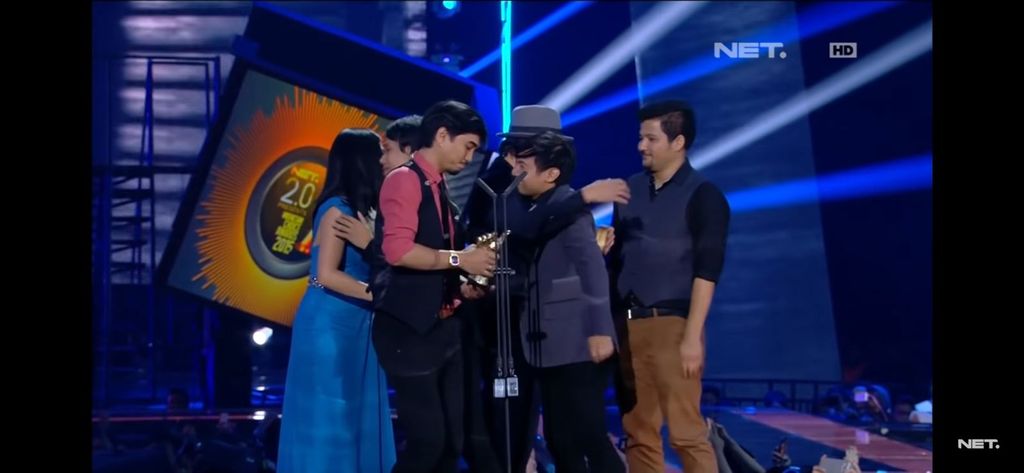 Dian Sastro dan Duta Sheila On 7