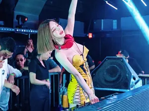 DJ Soda Ungkap Pengalaman Buruk Naik Pesawat AS, Dipaksa Lepas Celana