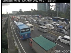 Tol Dalam Kota Macet Parah dari Slipi hingga Pancoran