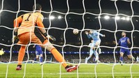 Man City menambah gol lagi saat babak kedua baru berjalan delapan menit lewat Phil Foden untuk mengubah skor menjadi 3-1.