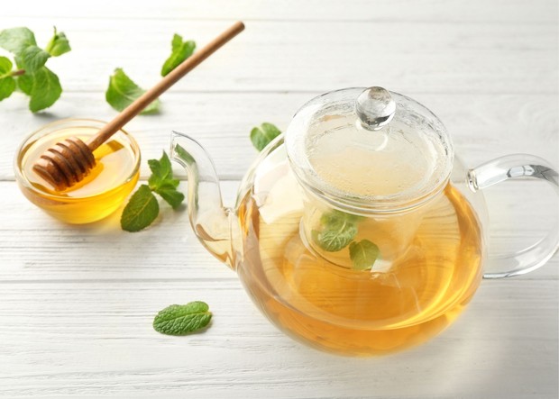 Ilustrasi Teh Lemon Balm/Canva/pixelshot