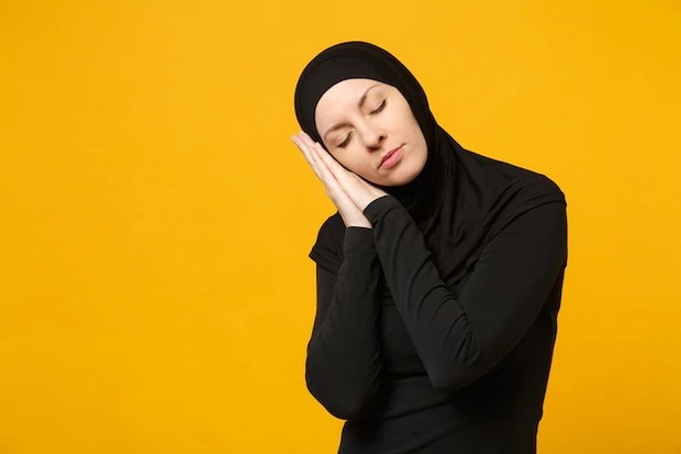 Ilustrasi tidur/ Foto: Freepik.com/ViDIstudio