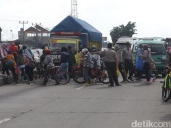 Ini Biang Kerok Antrean Kendaraan di Jalur Mudik Selatan