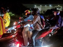 Lalin di Kalimalang Ramai Lancar Malam Ini, Pemudik Motor Mulai Melintas