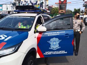 Polisi Intensifkan Penindakan Lewat ETLE Mobile Selama Mudik Polisi Intensifkan Penindakan Lewat ETLE Mobile Selama Mudik