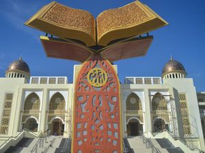 Megahnya Monumen Al-Quran, Ikon Baru Padang Panjang