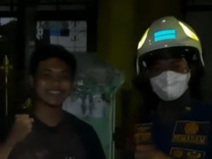 Hendak Mudik Malah Terkunci di Kamar Kos, Pria Ini Panggil Damkar Jaktim