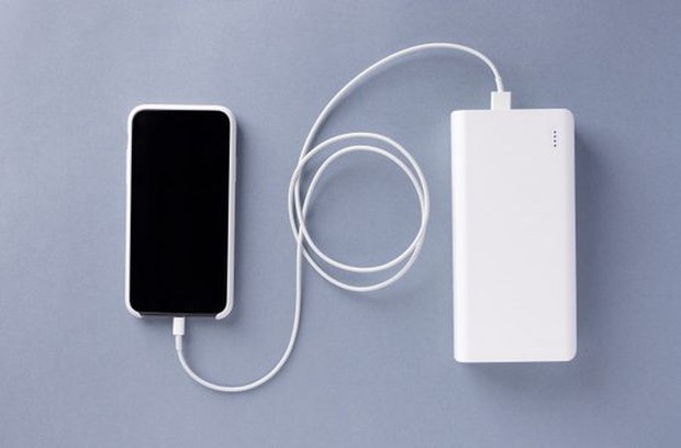 Power Bank/Foto  pinterest.com/Freepik