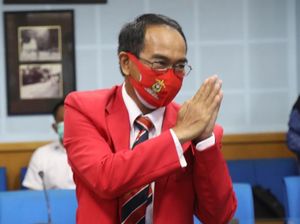 Peringatan Rektor Unhas ke Dekan FEB-7 Profesor soal Polemik Pengunduran Diri Peringatan Rektor Unhas ke Dekan FEB-7 Profesor soal Polemik Pengunduran Diri