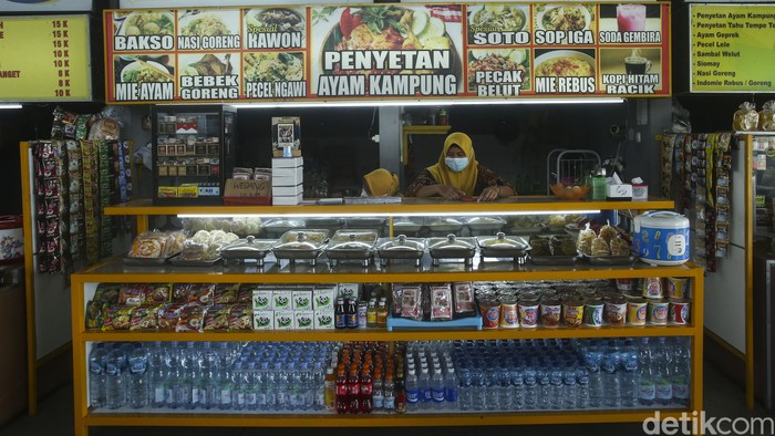 Tempat makan di rest area KM 575 Solo-Ngawi