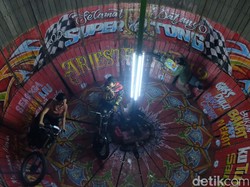 Joki Tong Setan di Jaktim Bakar Tuyul Rumah Hantu gegara Utang Rp 70 Ribu