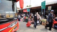 Warga Jakarta Siap Pulang Kampung Lewat Terminal Kalideres