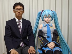 Pria Jepang Ini Dijuluki Fictosexual, Menikah dengan Karakter Anime