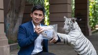 Alshad Ahmad Pernah Beri Pakan Harimau Wagyu A5 hingga Punya Resto Ramen
