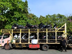 Cara Mudik Gratis Pakai Bus, Motor Diangkut Pakai Truk