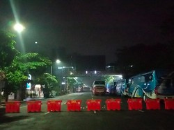 Pagi Ini Frontage Ahmad Yani Surabaya Ditutup untuk Keberangkatan Mudik Gratis