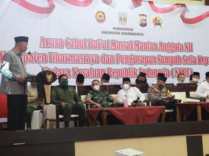 363 Mantan Anggota NII Cabut Baiat & Ucap Sumpah Setia NKRI 363 Mantan Anggota NII Cabut Baiat & Ucap Sumpah Setia NKRI