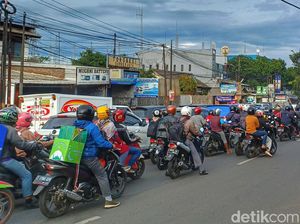 Jalur Arteri Cinunuk-Cileunyi Mulai Dipadati Pemudik