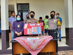 Polisi Tangkap 2 Pengedar Uang Palsu di Pasar Cikema Bogor