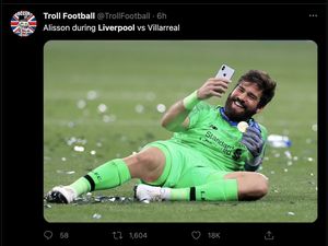 Ragam Meme Liverpool Libas Villarreal, Termasuk Ledekan LiVARpool