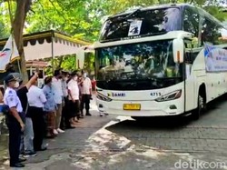 Pemkab dan Ikawangi Fasilitasi Ratusan Warga Banyuwangi di Bali Mudik Gratis