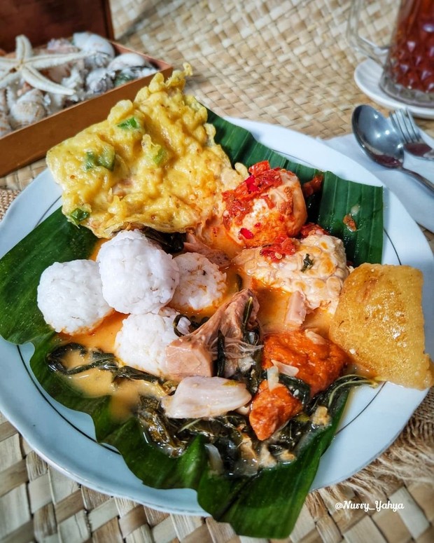 Nasi penggel khas Kebumen/ Foto: instagram.com/nurry_yahya