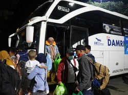 Terminal Wonogiri Mulai Padat, Pemudik Cerita Macet Cikampek Paling Parah