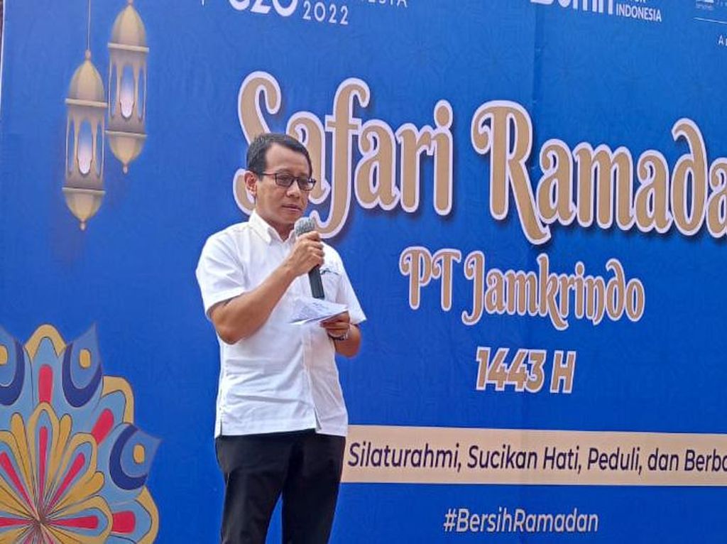 Ribuan Paket Sembako untuk Warga Bali Ribuan Paket Sembako untuk Warga Bali