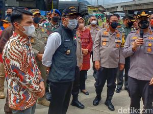 Gubernur Ridwan Kamil Tinjau Pos Terpadu Cileunyi