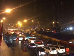 Gilimanuk Ditutup karena Cuaca Buruk, Antrean Pemudik Mengular