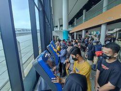 Situs Pesan Tiket Eror, Jalaludin Bakal Nginap di Merak Sampai Bisa Mudik